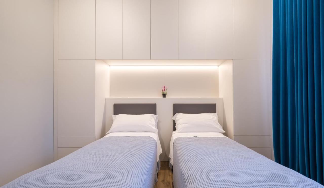 Blue Suite By Studio Vita โบโลญญา ภายนอก รูปภาพ